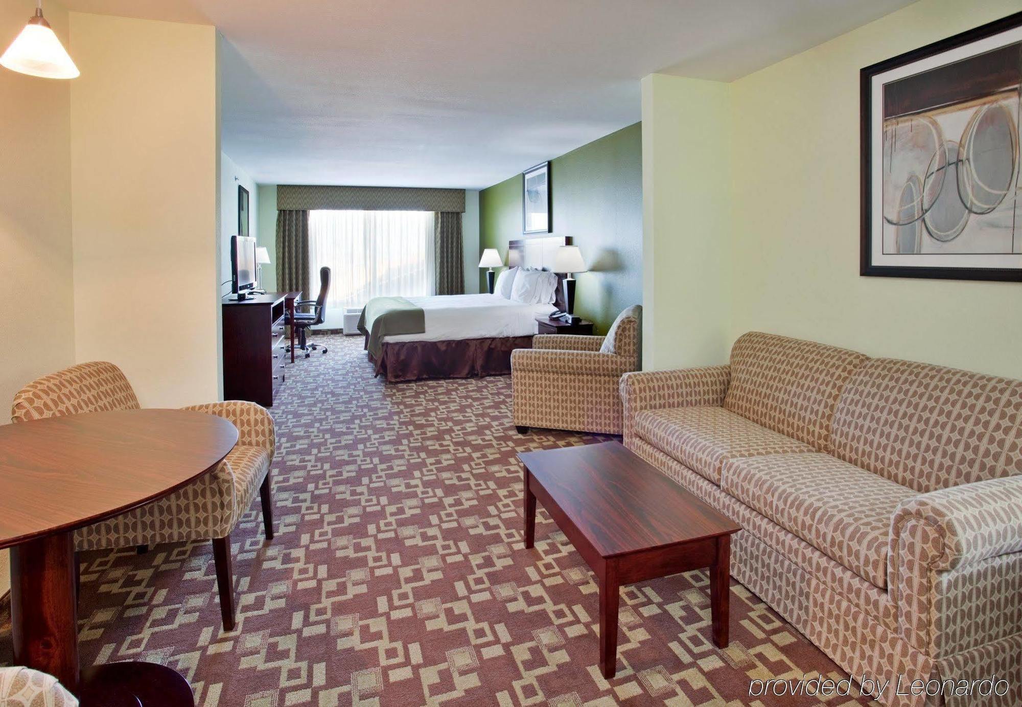 Holiday Inn Express Hotel & Suites St. Charles By Ihg Saint Charles Quarto foto